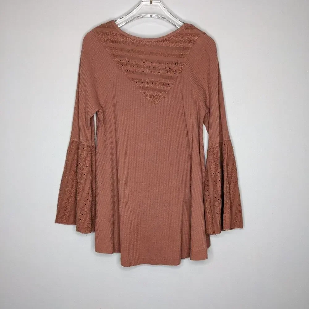 Free People V-Neck Bell Sleeve Parisian Nights Top Long Sleeve Size XS